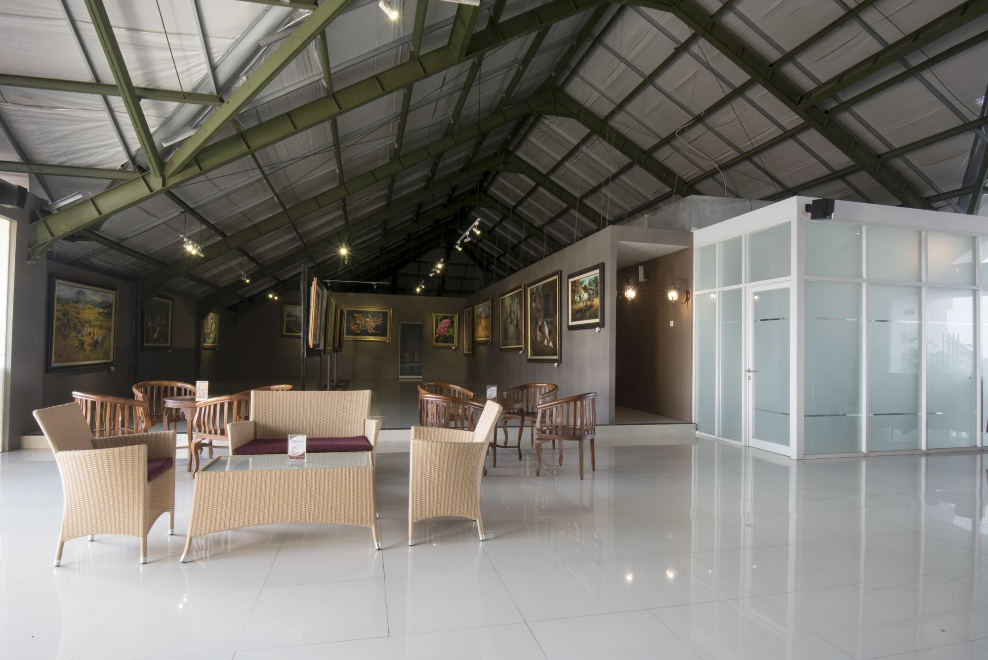 Gallery Prawirotaman Hotel Yogyakarta Exteriör bild